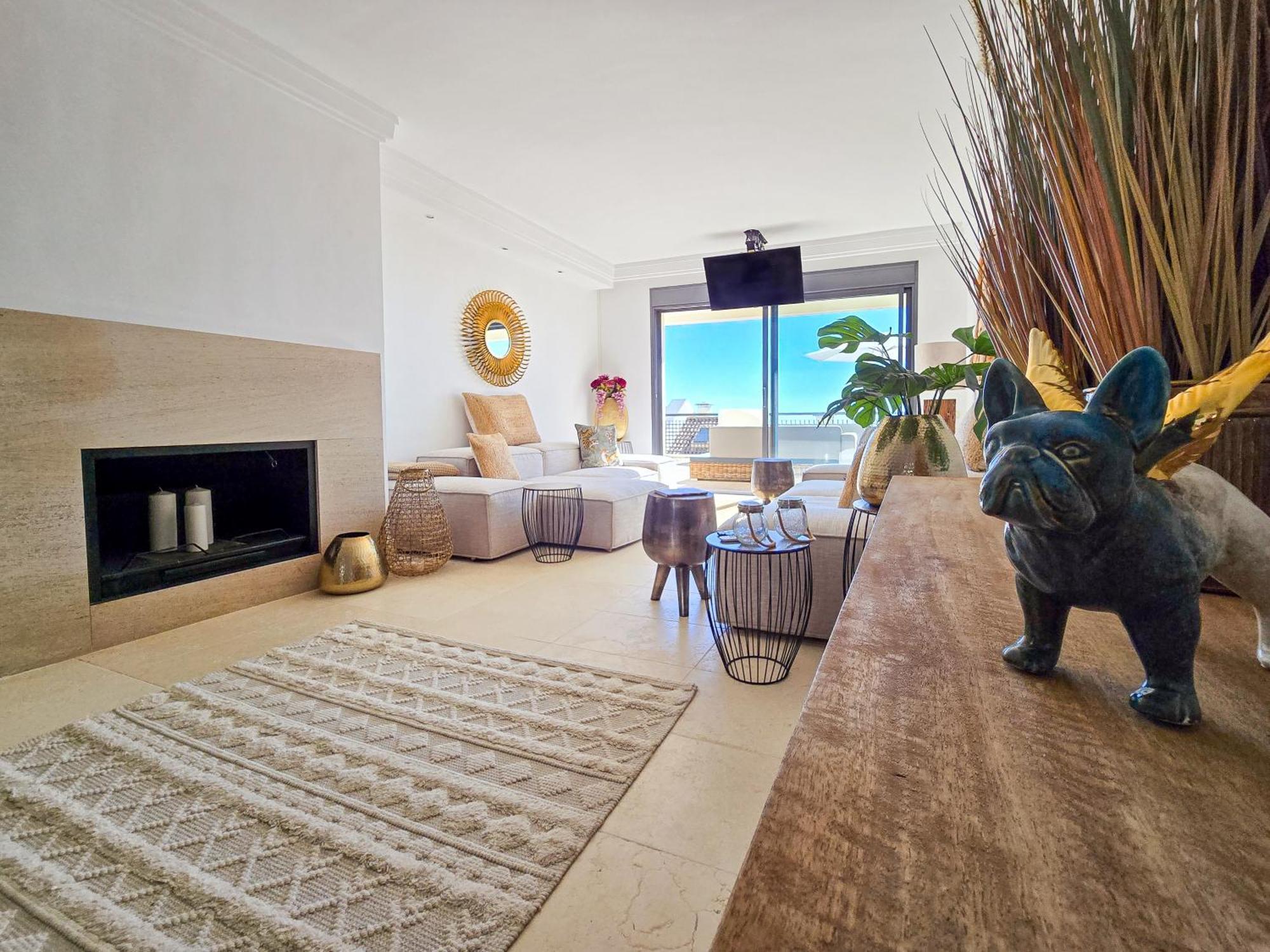 Lägenhet Luxury Retreat In Monteros